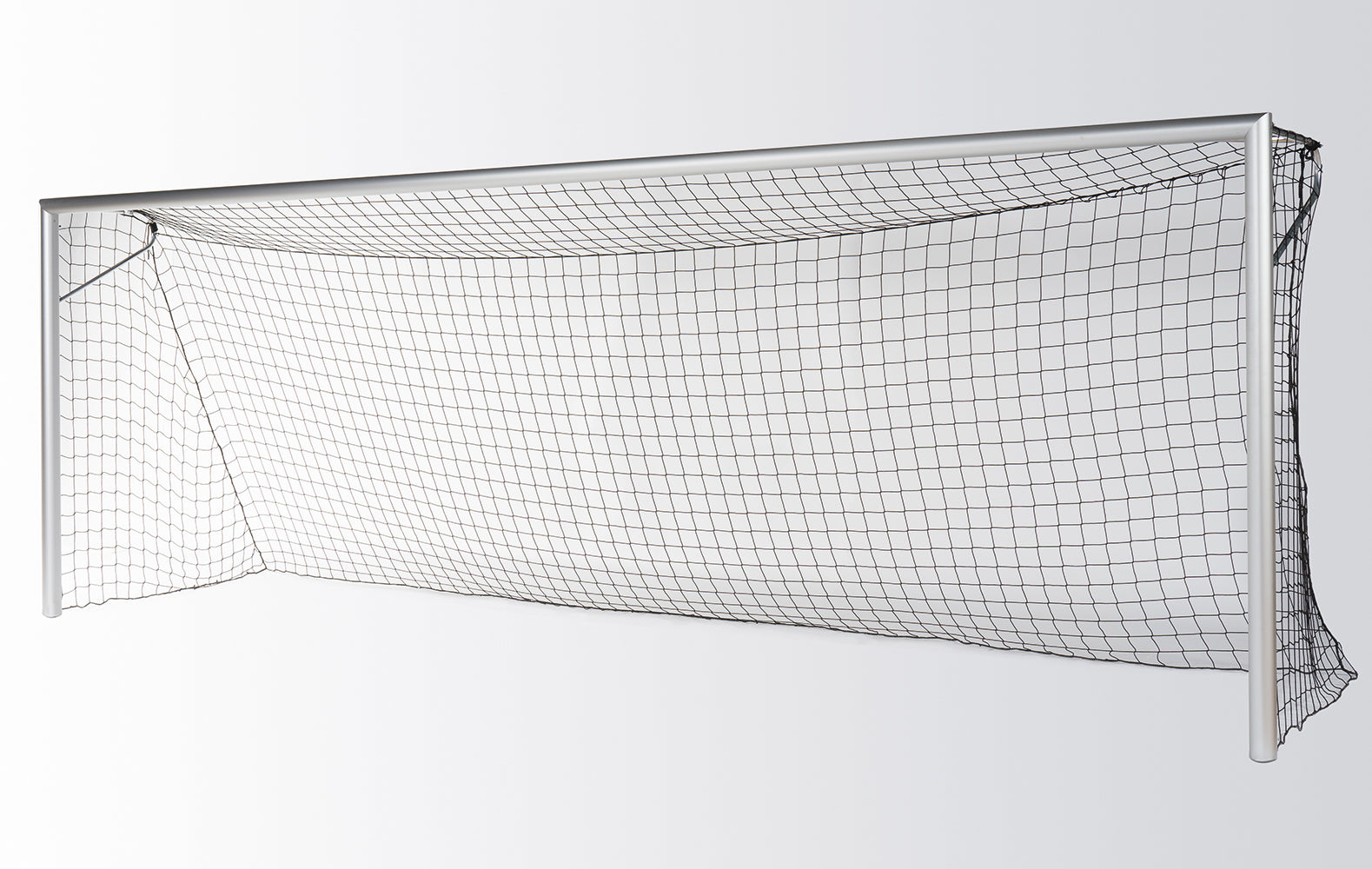 Fußballtor in Bodenhülsen mit freier Netzaufhängung 7,32 x 2,44 m