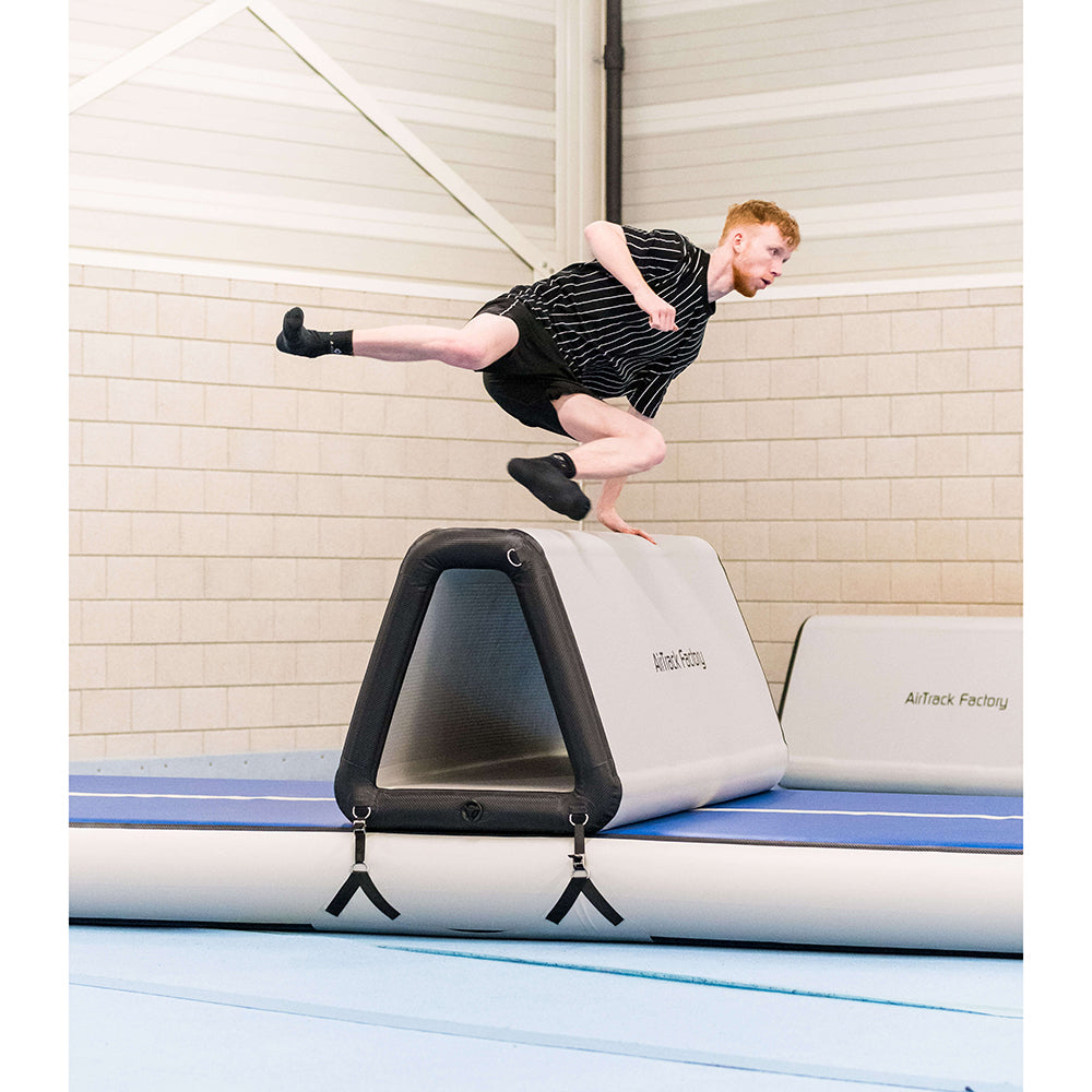 AirTrack AirObstacle Parkour
