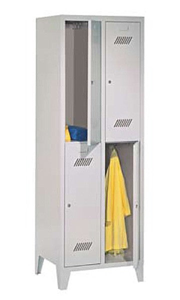 Garderobenschrank-mit-Fuss-2Abteile-4Faecher-offen