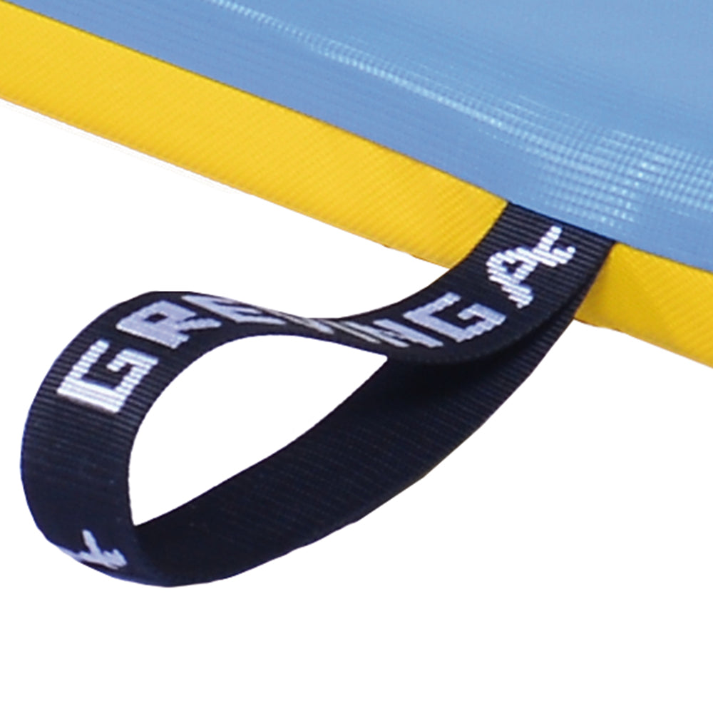 Leichtturnmatte FUN RG 80 Detail Tragschlaufe_blau-gelb