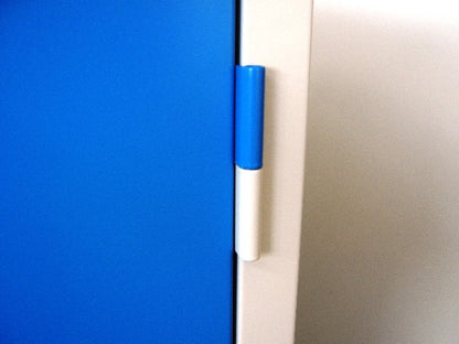 Modul-Sportgeräteschrank mit Grundausstattung