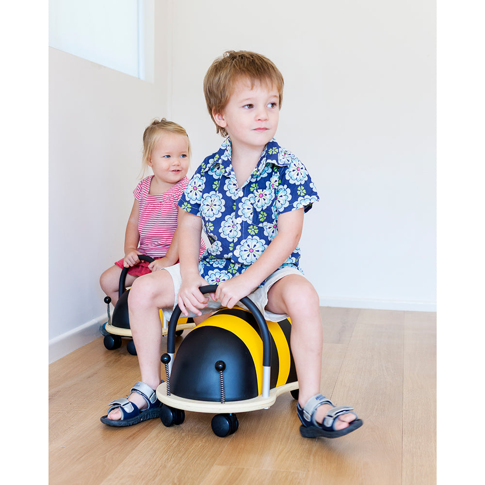 wheely-bug-Biene-gross-Anwendung_130418-01